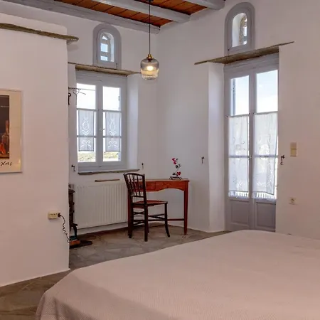 Holiday home Traditional Tinos Olive Mill House *