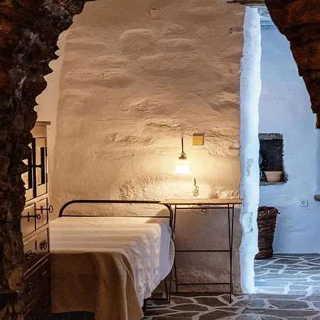 Traditional Tinos Olive Mill House Holiday home *