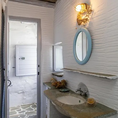 Tinos Olive Mill House Holiday home Chatzirados
